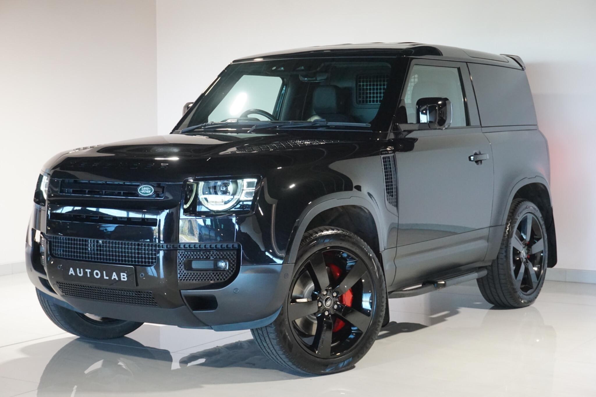 Land Rover Defender 90 3.0 D250 MHEV SE Hard Top SUV 3dr Diesel Auto 4WD SWB Euro 6 (s/s) (250 ps)